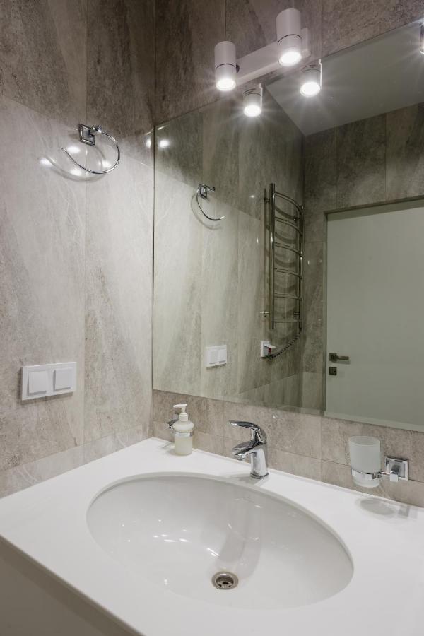 Studio Viktory 5 В, 21 Floor, Kiew Exterior foto